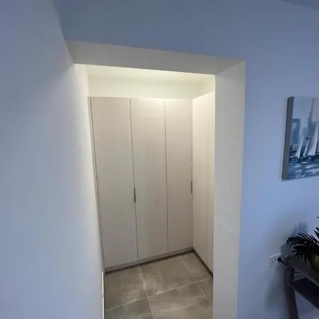 Adria Apartment *